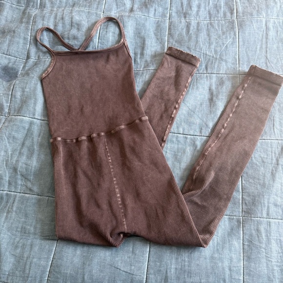 Free People Movement Happiness Runs Square Neck Onesie Size M/L - Picture 3 of 11